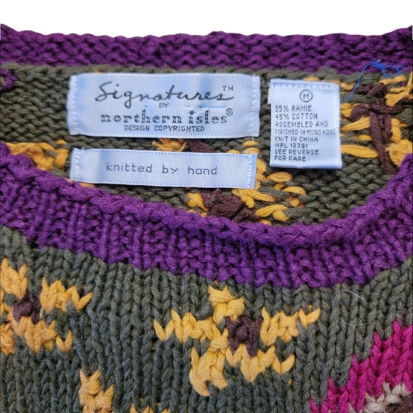 Hand knitted Signature Northern Isle pullover medium - Picture 3 of 4